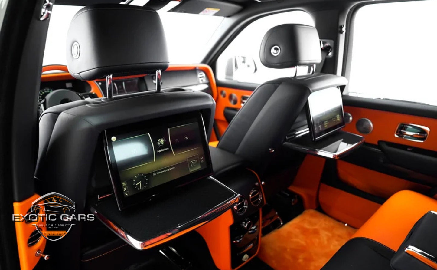 Rolls-Royce Cullinan Black Badge 2024